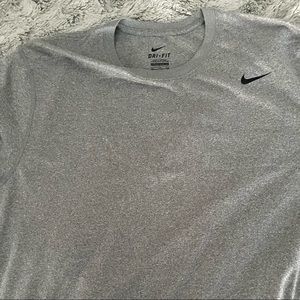 Nike Dri -Fit short sleeve shirt. Mens size xxl